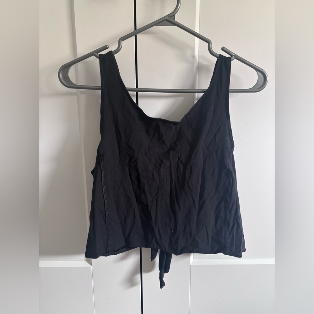 🐦‍⬛ lululemon it’s a tie tank
